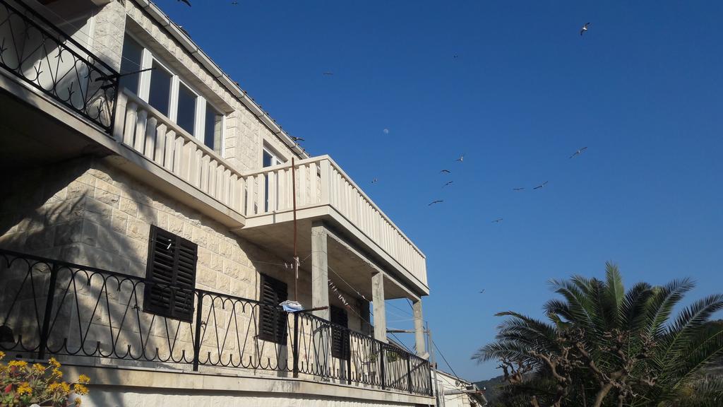 Apartments Nikola Пучишча Екстериор снимка